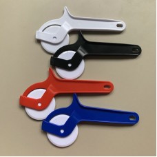 簡易手持式披薩刀