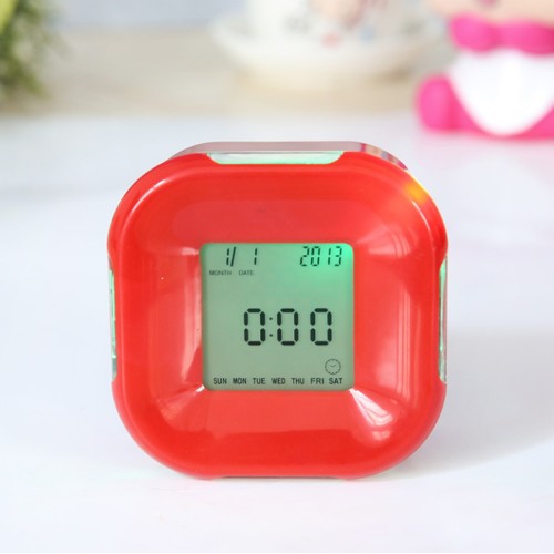 多功能時尚四面鐘